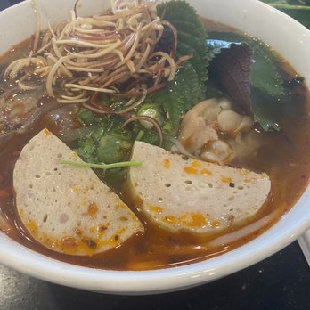 Ngự Bình Restaurant - Vietnamese Near Me - Westminster, California