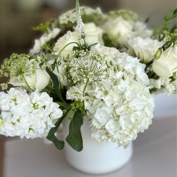 Elizabeth's Flowers - Florists Near Me - San Francisco, California Elizabeth's Flowers - Florists Near Me - San Francisco, California
