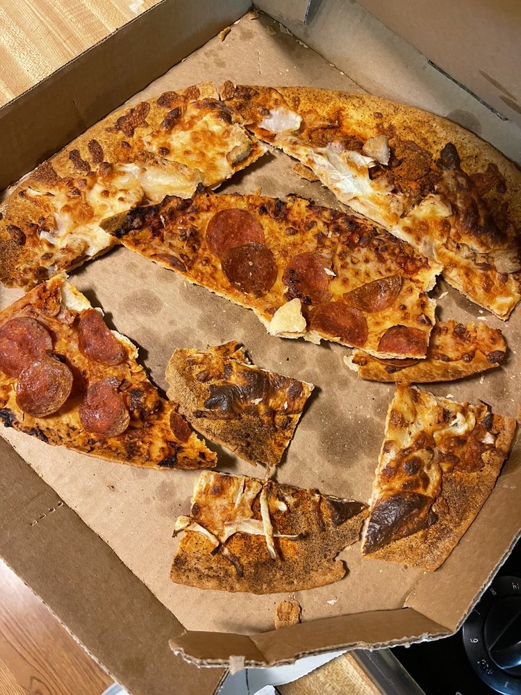 DOMINO’S PIZZA Updated October 2024 16 Photos & 41 Reviews 101 S