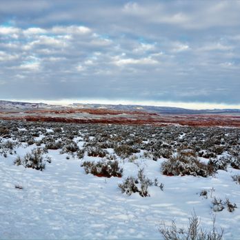 Horseshoe Bend - snow everywhere - Hiking Near Me - Page, Arizona
