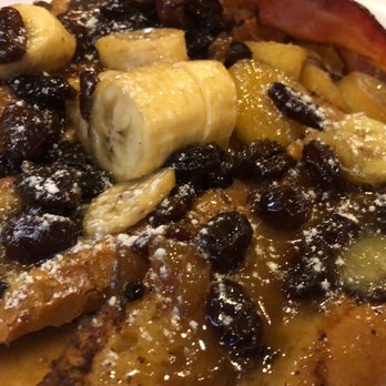Ruby Slipper Uptown - Banana foster Pain perdu - Cafes Near Me - New Orleans, Louisiana