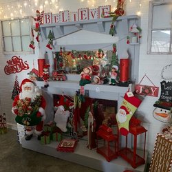 Jingle Shop - Santa's Corner