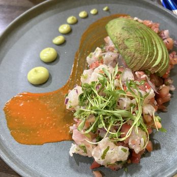 Holbox - ceviche de pescado - Latin American Near Me - Los Angeles, California