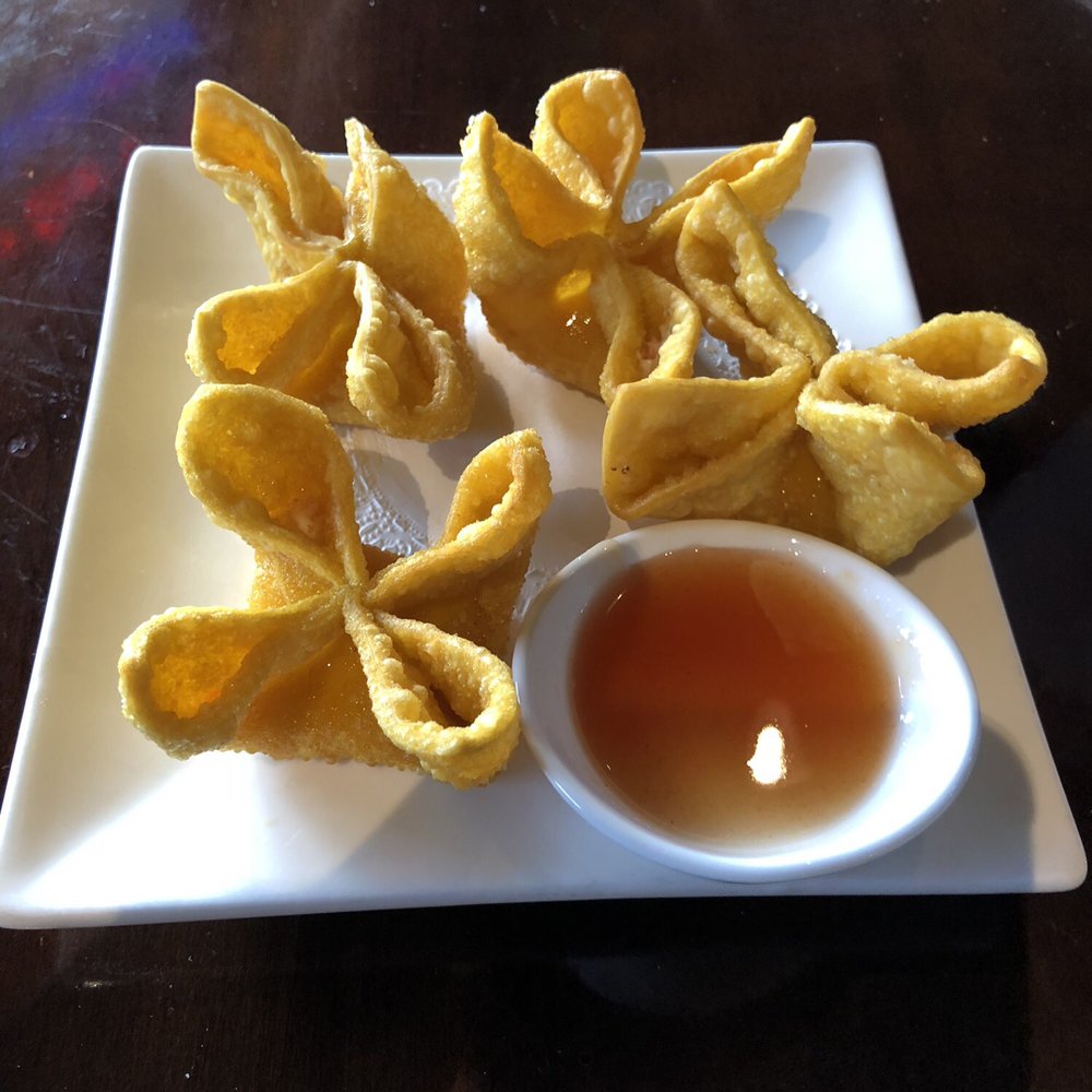 Koi Sushi - Sushi Bars Near Me - East Haven, Connecticut