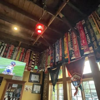 Doyle's Public House - Decorations - Pubs Near Me - Tacoma, Washington Doyle's Public House - Decorations - Pubs Near Me - Tacoma, Washington
