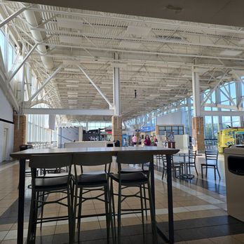 Belvidere Oasis - Food Court Near Me - Belvidere, Illinois