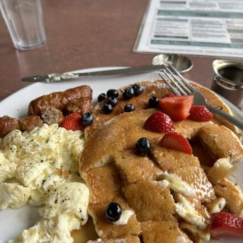 The Breakfast Bar - Delicious egg whites, sausage, pancake breakfast! - Breakfast & Brunch Near Me - Long Beach, California The Breakfast Bar - Delicious egg whites, sausage, pancake breakfast! - Breakfast & Brunch Near Me - Long Beach, California