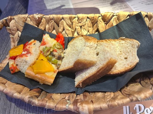 IL PORTICCIOLO ristorante pizzeria by null