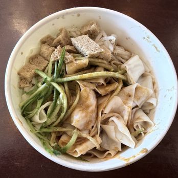 Mama Noodle - Signature Summer Noodle - Noodles Near Me - Arcadia, California Mama Noodle - Signature Summer Noodle - Noodles Near Me - Arcadia, California