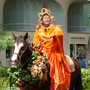 Lei Day - Aloha Day parade Princess O'ahu - Festivals Near Me - Honolulu, Hawaii Lei Day - Aloha Day parade Princess O'ahu - Festivals Near Me - Honolulu, Hawaii