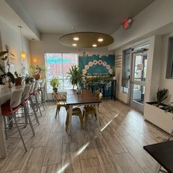 The Phat Beaner - Cute little sitting area