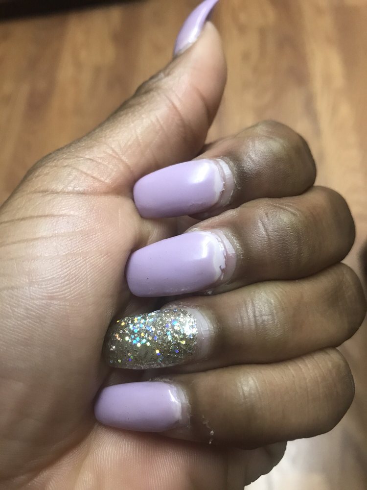 Dynasty Nails and Spa Logo