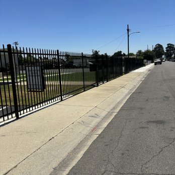 Banda's Fence - Fences & Gates Near Me Banda's Fence - Fences & Gates Near Me