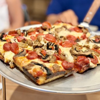 Amici Pizzeria & Bar - Detroit style pizza - Pizza Near Me - Reno, Nevada Amici Pizzeria & Bar - Detroit style pizza - Pizza Near Me - Reno, Nevada