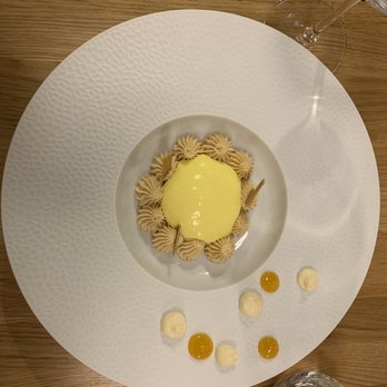 Modjo - Turmeric, mango & white chocolate mousse - French Near Me - Bordeaux, 33