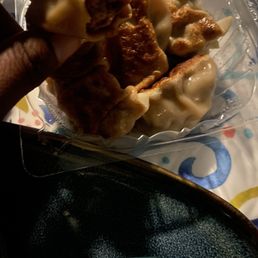 6 Pork Dumplings 6 Pork Dumplings