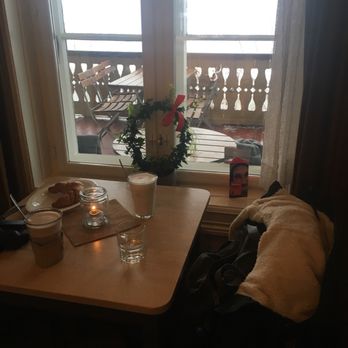 Karlsborg Spiseforretning - Cafes Near Me - Oslo, 03 Karlsborg Spiseforretning - Cafes Near Me - Oslo, 03