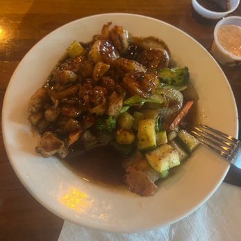 Sushi Thai Restaurant - Order Hibachi Chicken and got Teriyaki - Sushi Bars Near Me - Warner Robins, Georgia