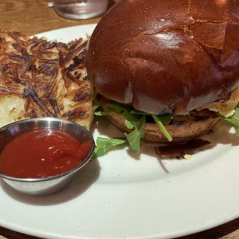 Beatrix - Bacon, Cheddar & Egg Sandwich - New American Near Me - Chicago, Illinois