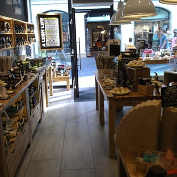 Lush - Cosmetics & Beauty Supply Near Me - Braunschweig, NI