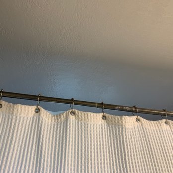 Hawaii Beach Homes - Rusted Shower curtain rod - Travel Agents Near Me Hawaii Beach Homes - Rusted Shower curtain rod - Travel Agents Near Me