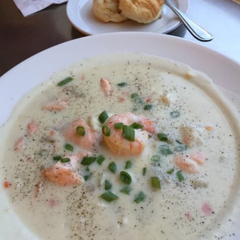 Flavor - Seafood chowder was scrumptious! - Canadian (New) Near Me - Sydney, Nova Scotia