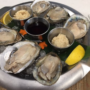 Wicker Park Sushi - Oysters - Sushi Bars Near Me - Chicago, Illinois