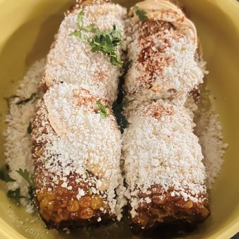 Vals - Elotes - Seafood Near Me - New Orleans, Louisiana Vals - Elotes - Seafood Near Me - New Orleans, Louisiana