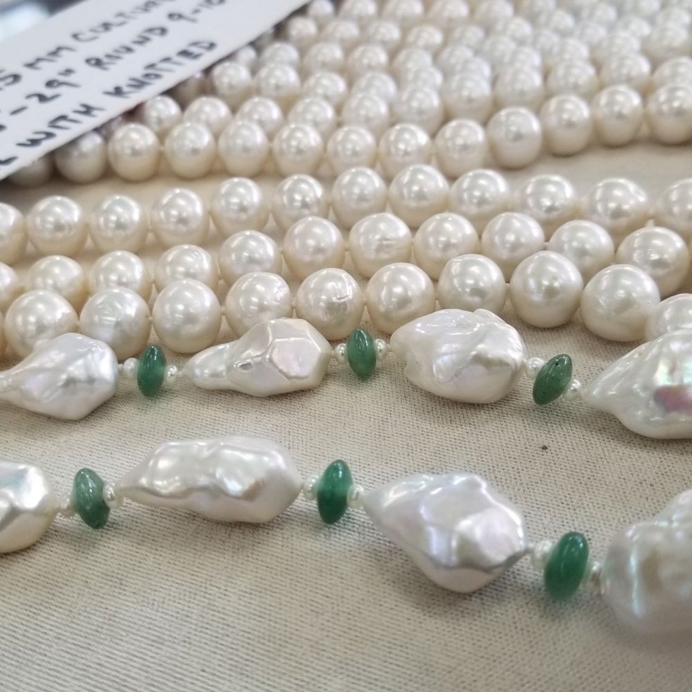 Bin Ching Jade Center - Jewelry Near Me - Honolulu, Hawaii
