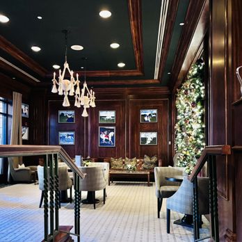 Thoroughbred Club - the lobby of a hotel - Bars Near Me - Charleston, South Carolina Thoroughbred Club - the lobby of a hotel - Bars Near Me - Charleston, South Carolina