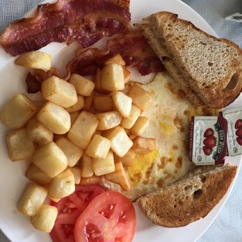 Friends Restaurant - Breakfast & Brunch Near Me - Brampton, Ontario