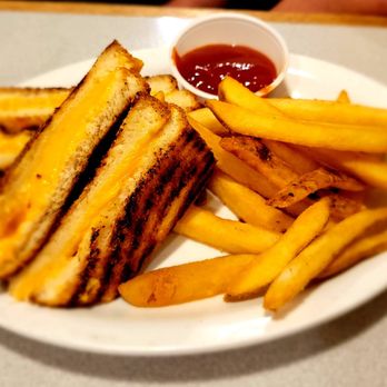 Waves Seafood & Grill - a grilled sandwich and french fries - Seafood Near Me - Bridgewater, Nova Scotia Waves Seafood & Grill - a grilled sandwich and french fries - Seafood Near Me - Bridgewater, Nova Scotia