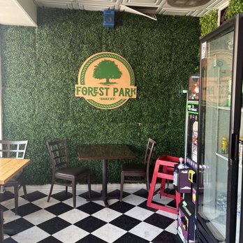 Forest Park Bakery - Inside Dine Area - Bakeries Near Me - Forest Park, Illinois