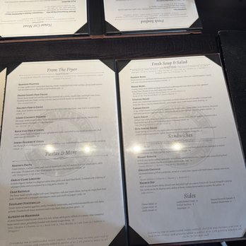 The Wharf - Menus dinner - Seafood Near Me - Fort Bragg, California