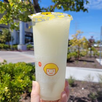 Happy Lemon - lemon slushy (l) - Tea Rooms Near Me - Foster City, California Happy Lemon - lemon slushy (l) - Tea Rooms Near Me - Foster City, California