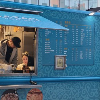 Qazaq Halal Bbq - Food Trucks Near Me - Queens, New York Qazaq Halal Bbq - Food Trucks Near Me - Queens, New York