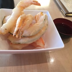Sushi Sushi Japanese Noodles & Sushi - Gluten free tempura & sauce!!