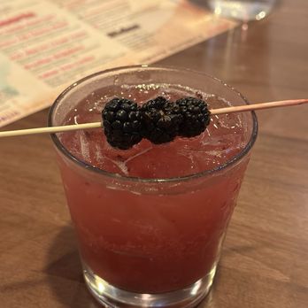 Paradiso 37 - Kentucky Bramble - Latin American Near Me - Orlando, Florida Paradiso 37 - Kentucky Bramble - Latin American Near Me - Orlando, Florida