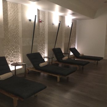 Esencia Wellness Spa - Another quite area to relax by the jacuzzis - Day Spas Near Me - Miami Beach, Florida Esencia Wellness Spa - Another quite area to relax by the jacuzzis - Day Spas Near Me - Miami Beach, Florida