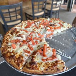 Zeppe's Tavern & Pizzeria - Chicken Ranch Pizza