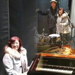 Teatro Villa de Mairena - Superamables además de buenos músicos
