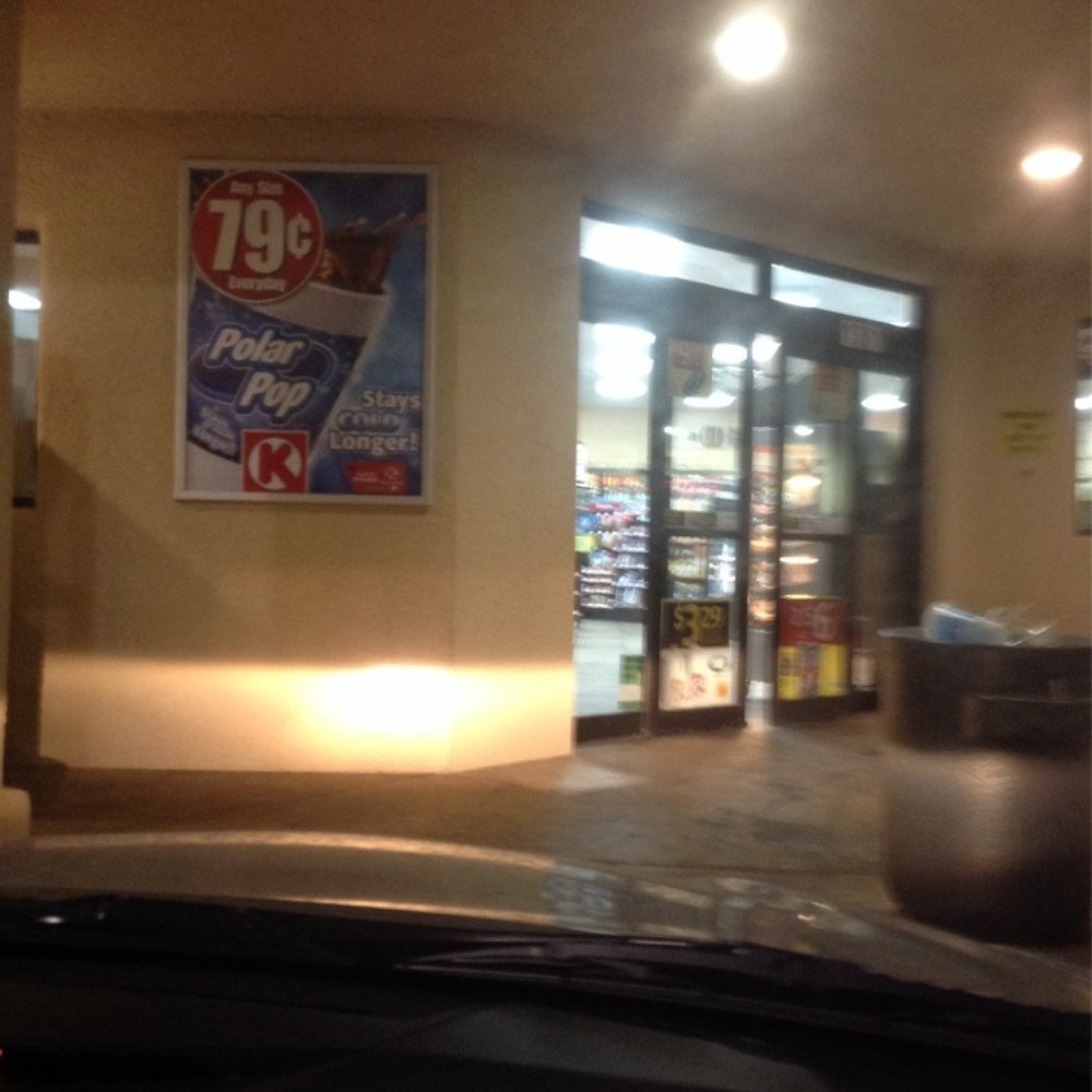 Circle K - Front of circle k - Convenience Stores Near Me - Henderson, Nevada