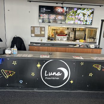 Luna Pizza Kitchen - Burgers Near Me - Columbus, Ohio Luna Pizza Kitchen - Burgers Near Me - Columbus, Ohio