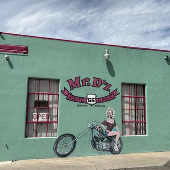 Mr D'z Route 66 Diner - Diners Near Me - Kingman, Arizona