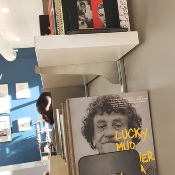 Kurt Vonnegut Museum & Library - Museums Near Me - Indianapolis, Indiana Kurt Vonnegut Museum & Library - Museums Near Me - Indianapolis, Indiana