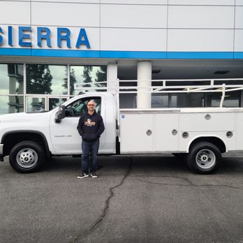 Sierra Chevrolet of Monrovia - Auto Repair Near Me - Monrovia, California Sierra Chevrolet of Monrovia - Auto Repair Near Me - Monrovia, California