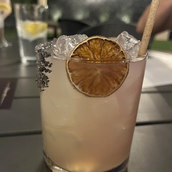 Parque 1055 - Wine Bars Near Me - Santa Paula, California Parque 1055 - Wine Bars Near Me - Santa Paula, California
