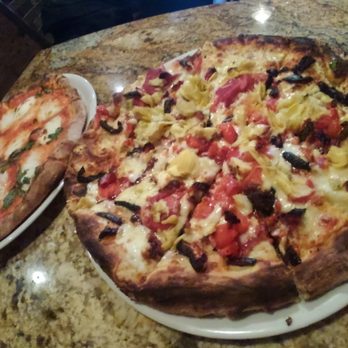 Elio Pizza On Fire - Pizza Near Me - Addison, Illinois Elio Pizza On Fire - Pizza Near Me - Addison, Illinois