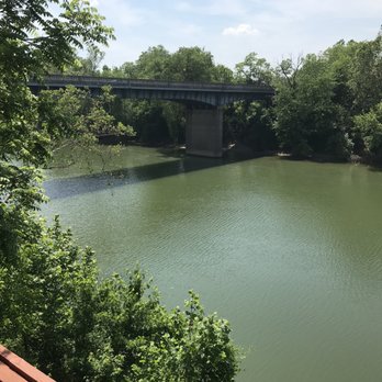 Bourbon On Main - Cocktail Bars Near Me - Frankfort, Kentucky
