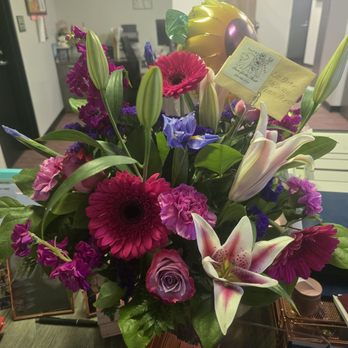 Bear's Garden Florist - Florists Near Me - Sonora, California Bear's Garden Florist - Florists Near Me - Sonora, California